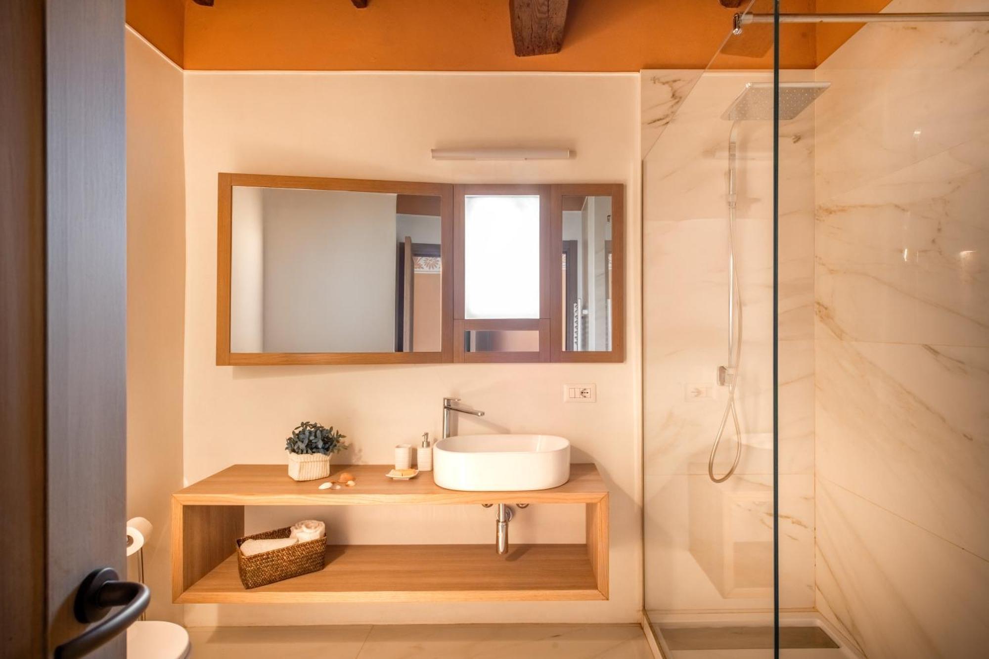 Suite Apartment
