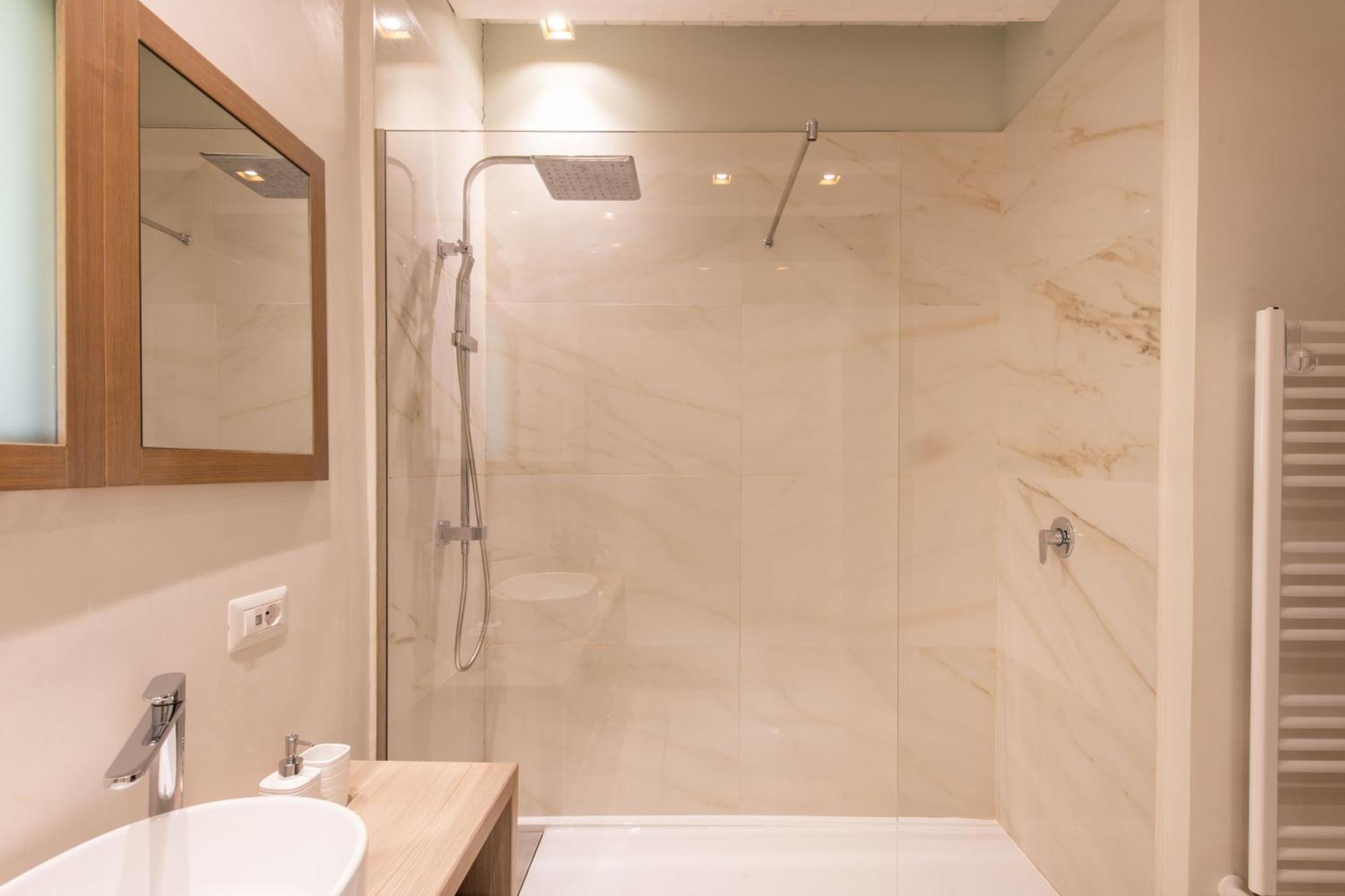 Suite Apartment